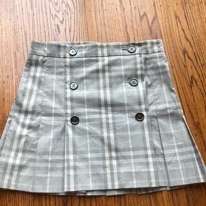 Burberry gray plaid skirt